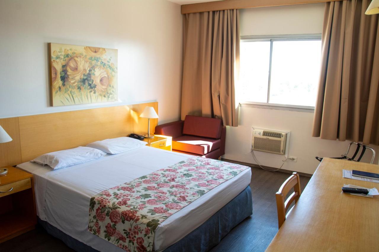 Hotel Dan Inn São José dos Campos Buitenkant foto